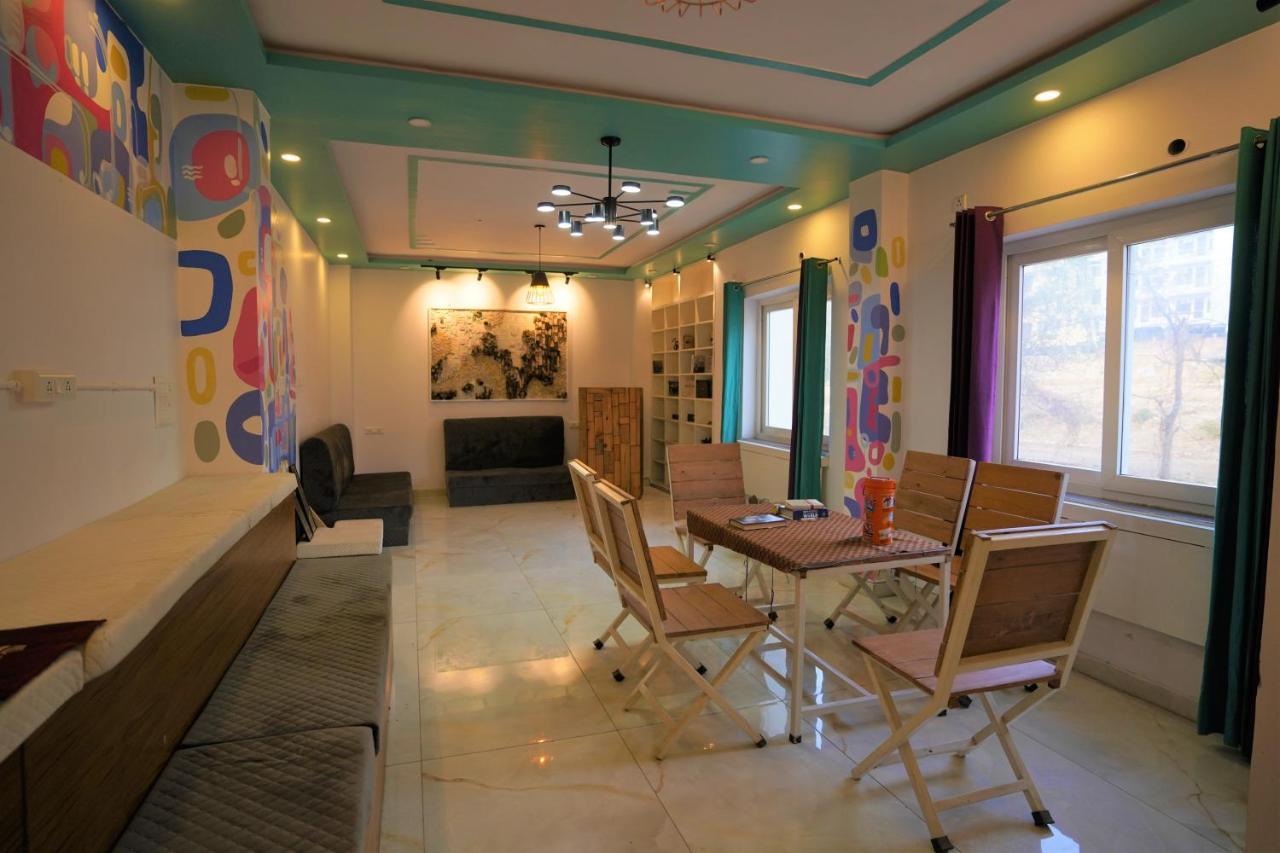 The Sweven Rishikesh Hostel ภายนอก รูปภาพ